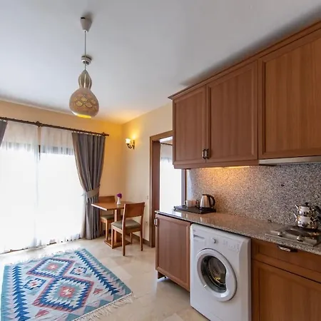 Sleeps 2, Shared Pool - Awz 304, 1 Apartman Muğla
