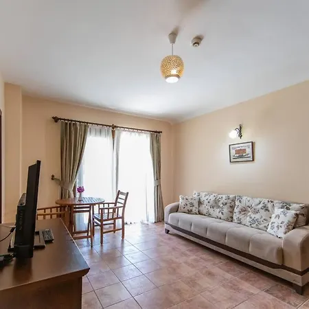 Sleeps 2, Shared Pool - Awz 304, 1 Apartment Mugla